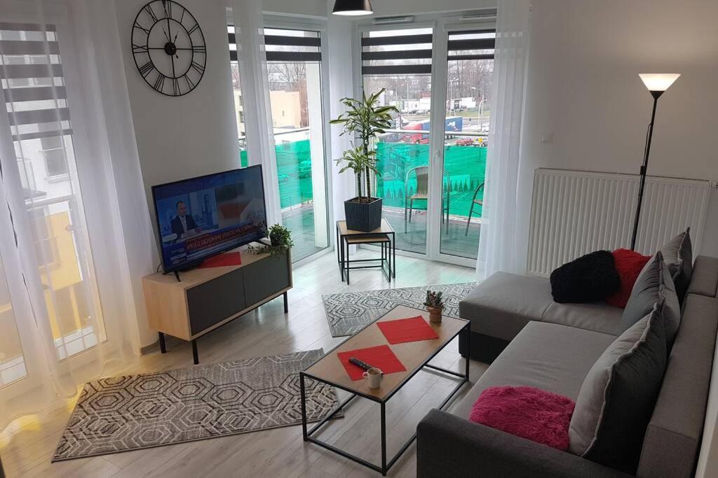 Komfortowy Nowoczesny Apartament Kustronia Z Garazem Balkonem Wanna بييلسكو بياوا المظهر الخارجي الصورة